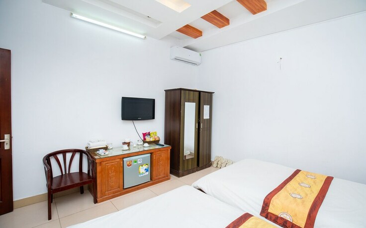 Imagen de la habitación del Hotel Khach San Phuong Dong. Foto 21