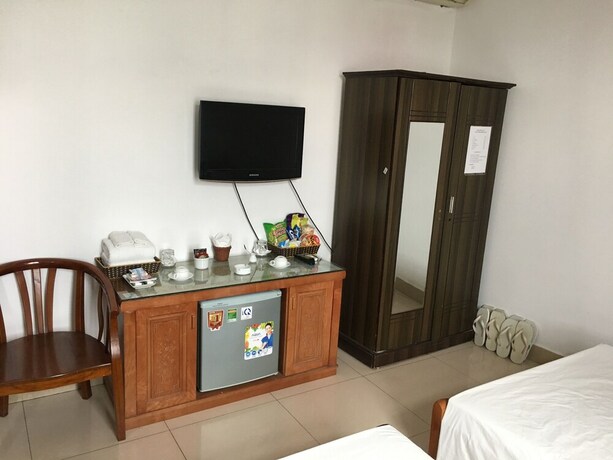 Imagen de la habitación del Hotel Khach San Phuong Dong. Foto 26