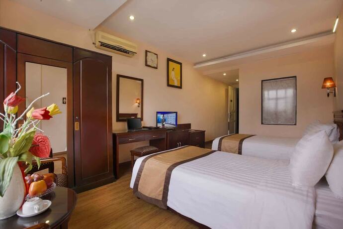 Imagen de la habitación del Hotel Khach San Tqt2. Foto 17