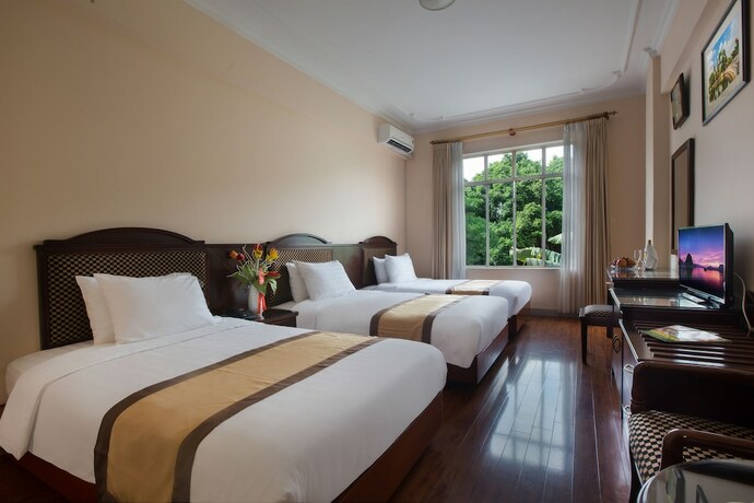 Imagen de la habitación del Hotel Khach San Tqt2. Foto 19