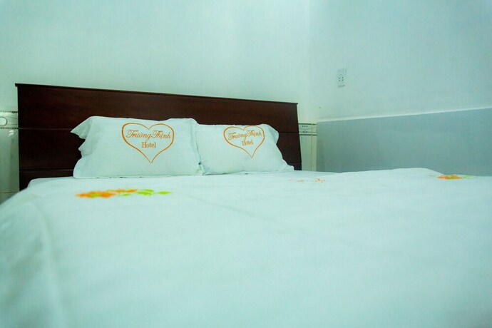Imagen de la habitación del Hotel Khach San Truong Thinh. Foto 23