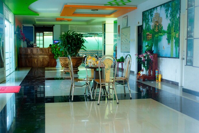 Imagen de los interiores del Hotel Khach San Truong Thinh. Foto 29