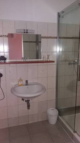 Imagen de la habitación del Hotel Khail. Foto 6