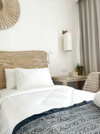 Imagen de la habitación del Hotel Khaiyyara Jimbaran Bali. Foto 15