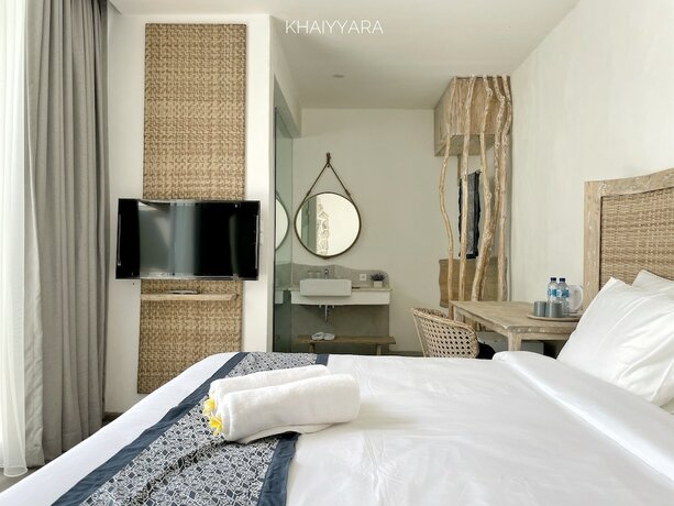 Imagen de la habitación del Hotel Khaiyyara Jimbaran Bali. Foto 20