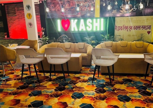 Imagen de la habitación del Hotel Khajuri Colony. Foto 4