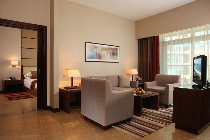 Imagen de los interiores del Hotel Khalidiya Palace Rayhaan By Rotana. Foto 11
