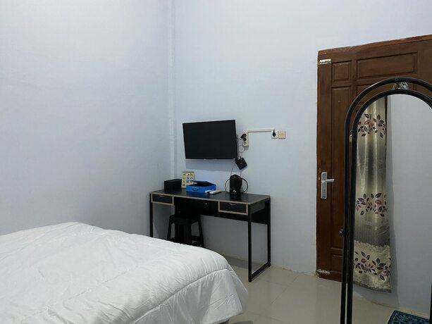 Imagen de la habitación del Hotel Khalisa Home Syariah Pontianak. Foto 15