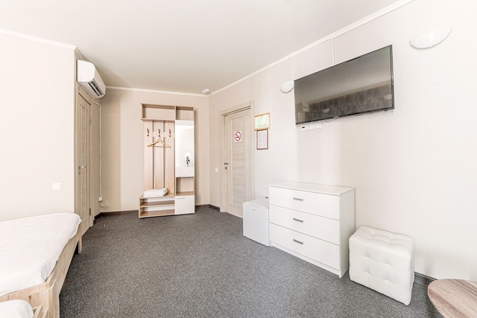 Imagen de la habitación del Hotel Khalva. Foto 5