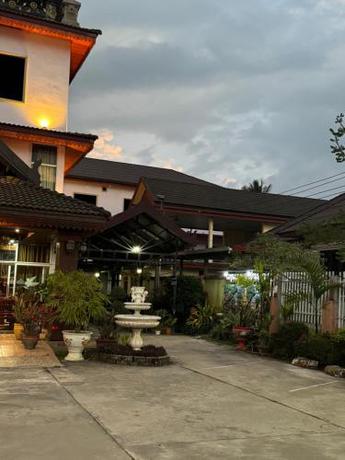Imagen general del Hotel Khampaseuth Vang Vieng. Foto 1