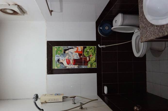 Imagen de la habitación del Hotel Khamsaner. Foto 2