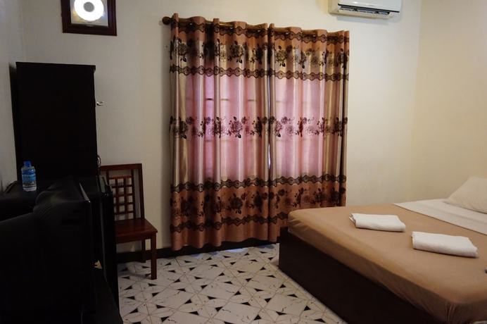 Imagen de la habitación del Hotel Khamsaner. Foto 6