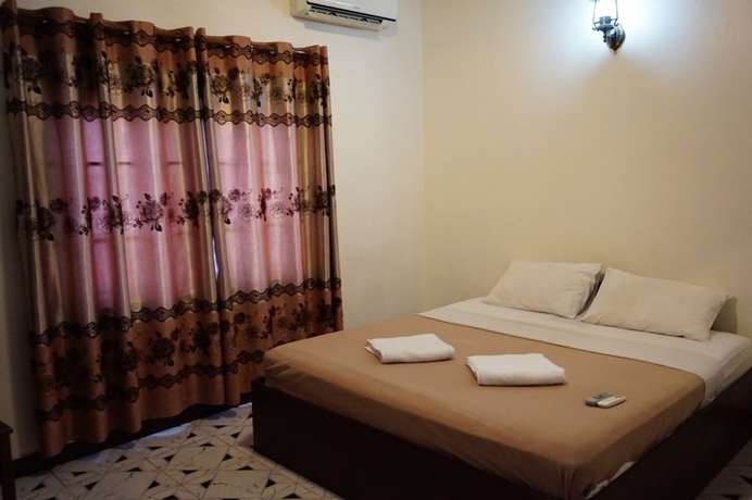 Imagen de la habitación del Hotel Khamsaner. Foto 15