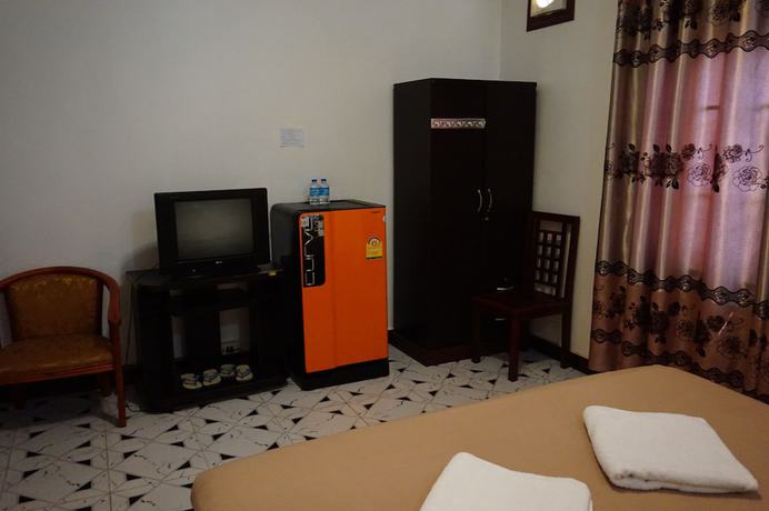 Imagen de la habitación del Hotel Khamsaner. Foto 18