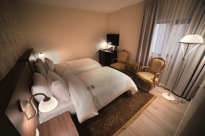 Imagen de la habitación del Hotel Khan Khediwe. Foto 17