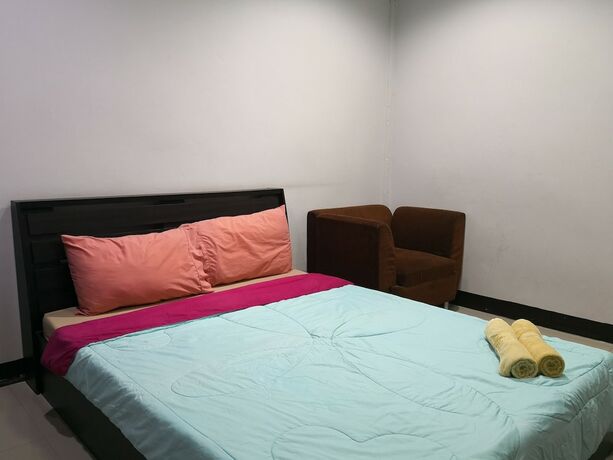 Imagen de la habitación del Hotel Khan Kluay Resort. Foto 14