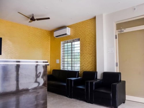 Imagen de los interiores del Hotel Khandai Palace. Foto 14