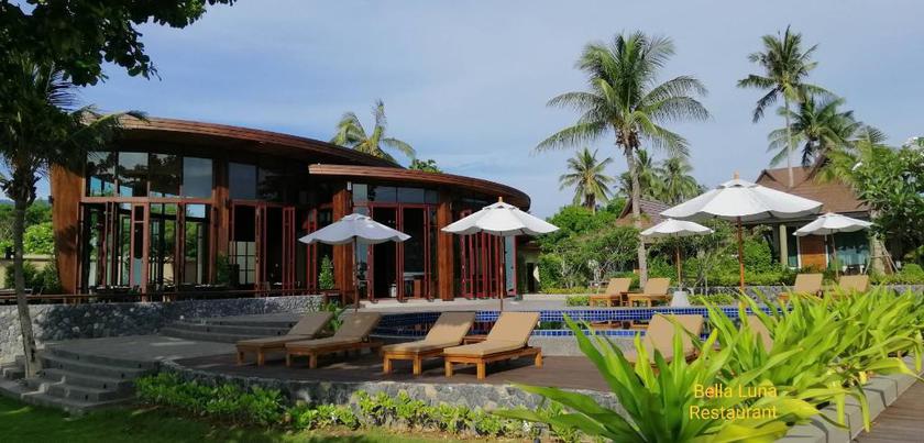 Imagen del bar/restaurante del Hotel Khanom Beach Resort and Spa. Foto 8