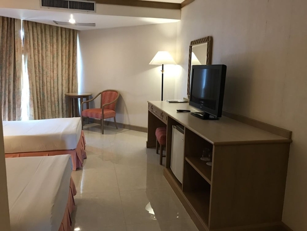 Imagen de la habitación del Hotel Khanom Golden Beach. Foto 6