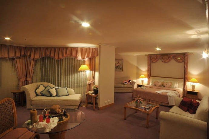 Imagen de la habitación del Hotel Khanom Golden Beach. Foto 10