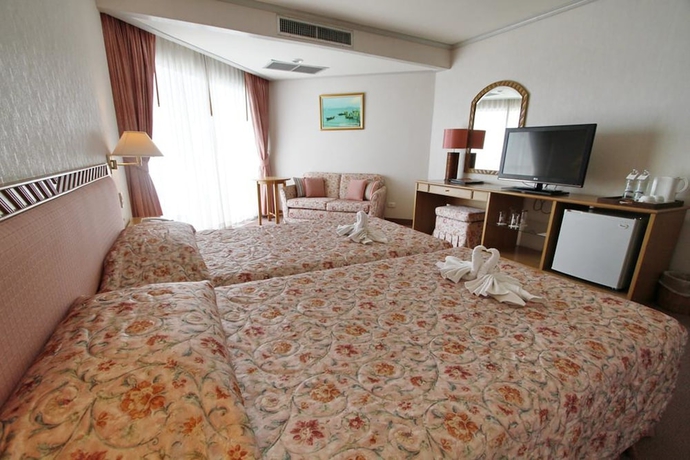 Imagen de la habitación del Hotel Khanom Golden Beach. Foto 12