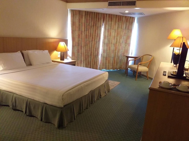 Imagen de la habitación del Hotel Khanom Golden Beach. Foto 14