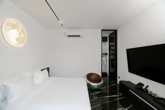 Imagen de la habitación del Hotel Khanom Station 549. Foto 8