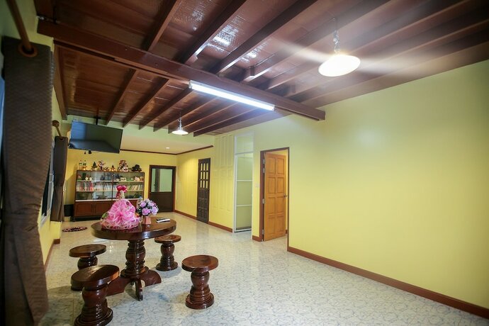 Imagen general del Hotel Khao Hin Tang Resort. Foto 6