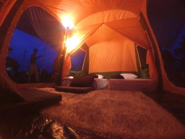 Imagen de la habitación del Hotel Khao Kho Boutique Camps. Foto 4