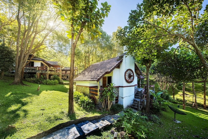Imagen de la habitación del Hotel Khao Kho Valley. Foto 11