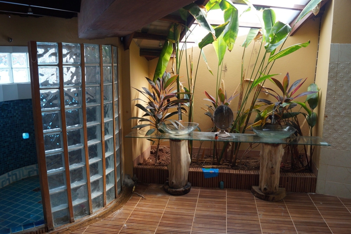 Imagen de la habitación del Hotel Khao Lak Relax Resort. Foto 6