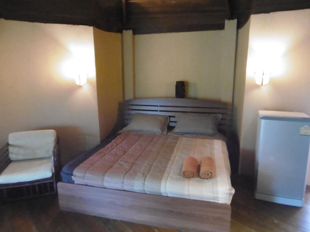 Imagen de la habitación del Hotel Khao Lak Relax Resort. Foto 7