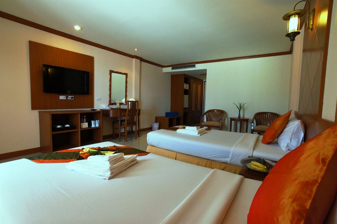 Imagen de la habitación del Hotel Khao Lak Sunset Resort. Foto 8