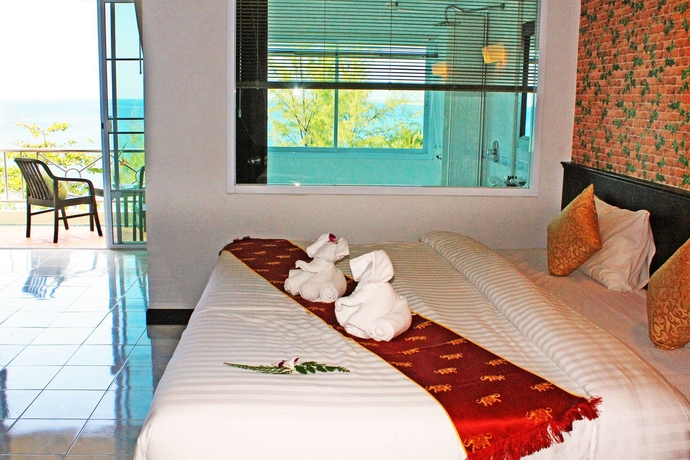 Imagen de la habitación del Hotel Khao Lak Sunset Resort. Foto 11