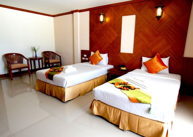 Imagen de la habitación del Hotel Khao Lak Sunset Resort. Foto 13
