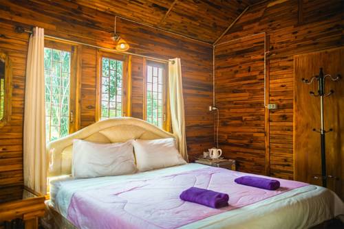 Imagen de la habitación del Hotel Khao Saming Paradise Resort. Foto 2