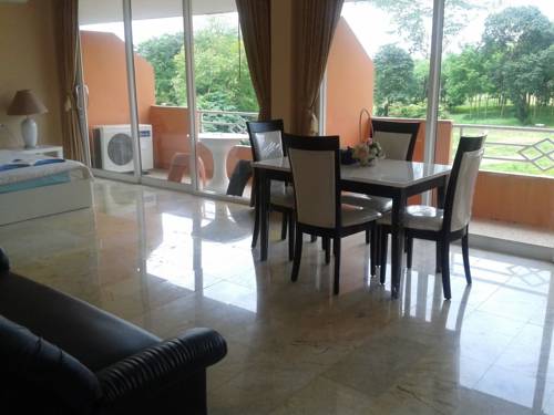 Imagen de la habitación del Hotel Khao Saming Paradise Resort. Foto 5