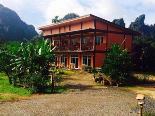 Imagen de la habitación del Hotel Khao Sok Country Resort. Foto 9