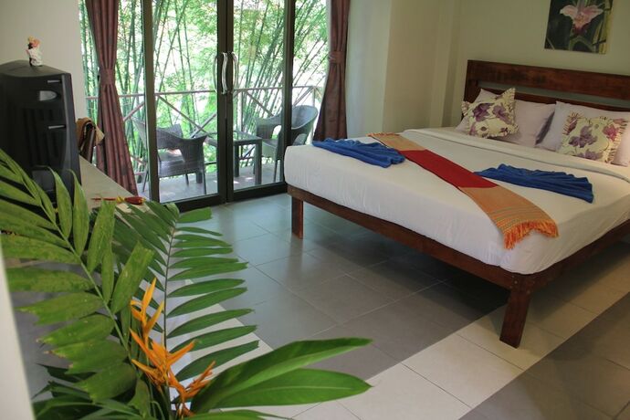 Imagen general del Hotel Khao Sok Green Valley Resort. Foto 1