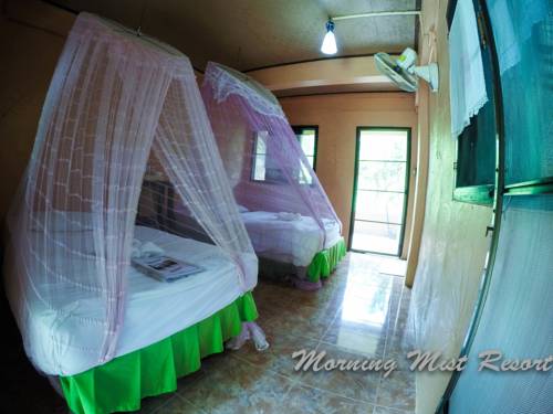 Imagen de la habitación del Hotel Khao Sok Morning Mist Resort. Foto 12