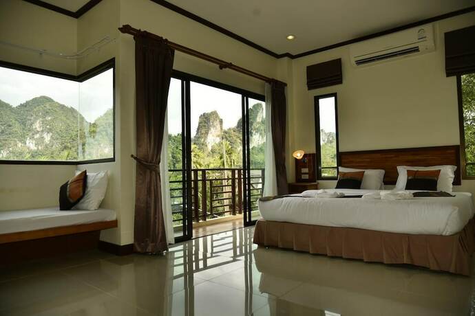Imagen de la habitación del Hotel Khao Sok Nature Place. Foto 2