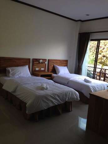 Imagen de la habitación del Hotel Khao Sok Nature Place. Foto 8