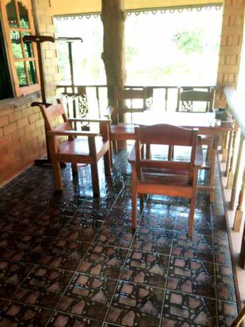Imagen de la habitación del Hotel Khao Sok Nung House. Foto 3
