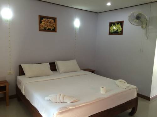 Imagen de la habitación del Hotel Khao Sok Nung House. Foto 5