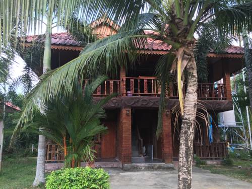 Imagen de la habitación del Hotel Khao Sok Nung House. Foto 11