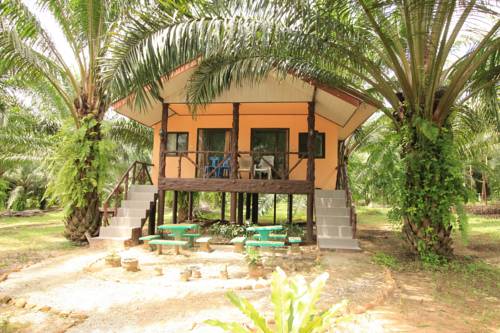 Imagen de la habitación del Hotel Khao Sok Palmview Resort. Foto 13