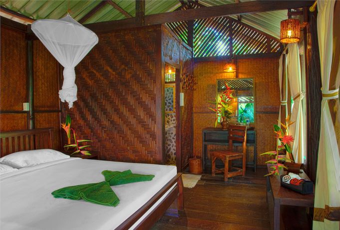 Imagen de la habitación del Hotel Khao Sok Riverside Cottage. Foto 18