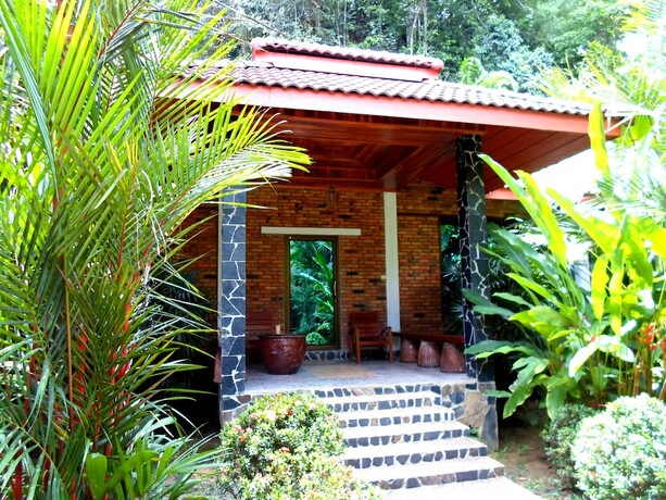 Imagen de la habitación del Hotel Khao Sok and Spa. Foto 30