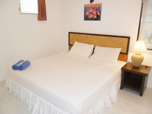 Imagen de la habitación del Hotel Khaolak Banana Bungalow. Foto 7