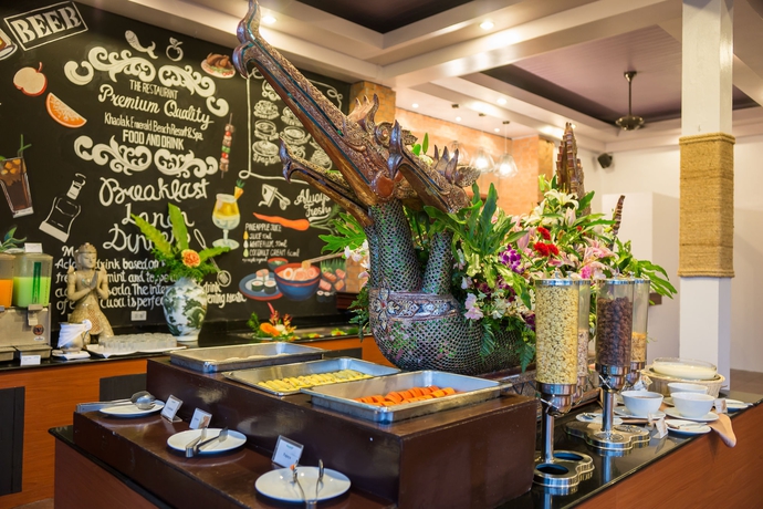 Imagen del bar/restaurante del Hotel Khaolak Emerald Surf Beach Resort and Spa. Foto 7